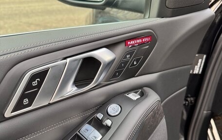 BMW X7, 2022 год, 15 000 000 рублей, 12 фотография