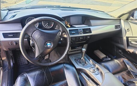 BMW 5 серия, 2006 год, 800 000 рублей, 6 фотография