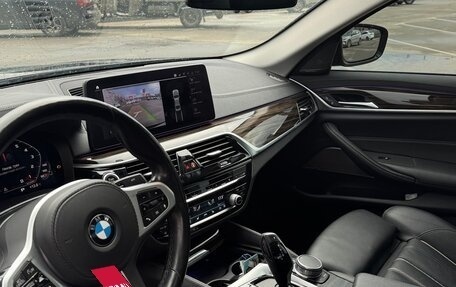 BMW 5 серия, 2020 год, 5 700 000 рублей, 10 фотография