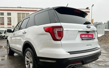 Ford Explorer VI, 2018 год, 2 750 000 рублей, 6 фотография