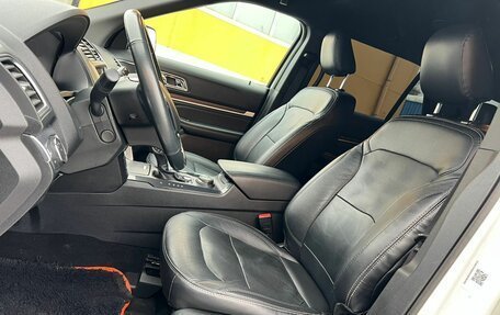 Ford Explorer VI, 2018 год, 2 750 000 рублей, 18 фотография