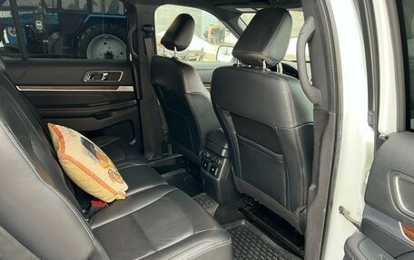 Ford Explorer VI, 2018 год, 2 750 000 рублей, 23 фотография