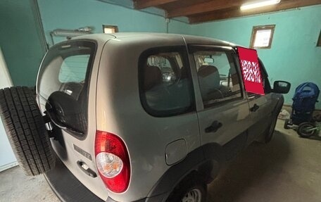 Chevrolet Niva I рестайлинг, 2013 год, 600 000 рублей, 4 фотография