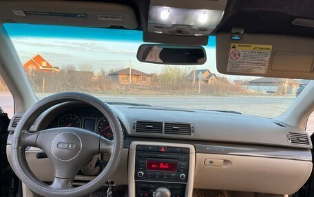 Audi A4, 2003 год, 520 000 рублей, 5 фотография