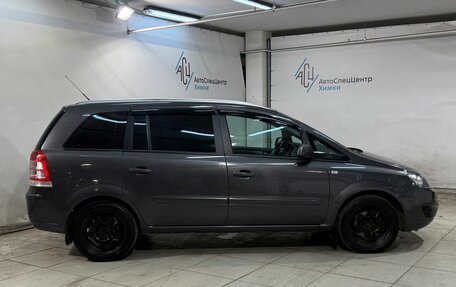 Opel Zafira B, 2011 год, 999 800 рублей, 15 фотография