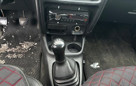 Mazda 323, 1997 год, 130 000 рублей, 14 фотография