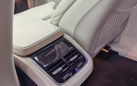 Volvo XC90 II рестайлинг, 2015 год, 2 800 000 рублей, 5 фотография