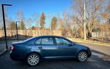 Volkswagen Jetta VI, 2008 год, 550 000 рублей, 2 фотография