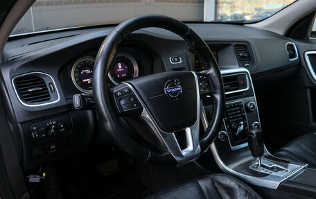 Volvo V60 I, 2011 год, 990 000 рублей, 12 фотография