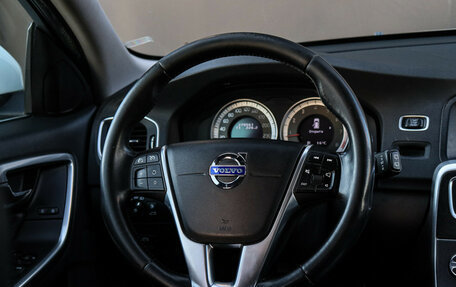 Volvo V60 I, 2011 год, 990 000 рублей, 11 фотография