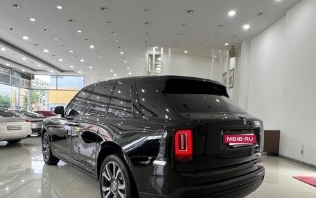 Rolls-Royce Cullinan, 2023 год, 38 000 012 рублей, 5 фотография