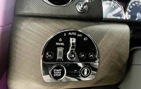 Rolls-Royce Cullinan, 2023 год, 38 000 012 рублей, 14 фотография