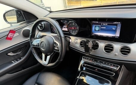 Mercedes-Benz E-Класс, 2020 год, 2 750 000 рублей, 13 фотография