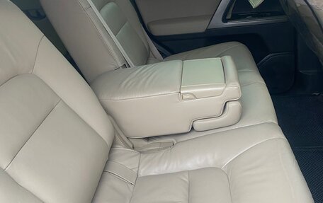 Toyota Land Cruiser 200, 2011 год, 3 900 000 рублей, 9 фотография