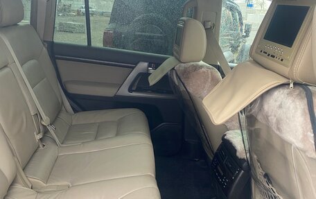 Toyota Land Cruiser 200, 2011 год, 3 900 000 рублей, 10 фотография