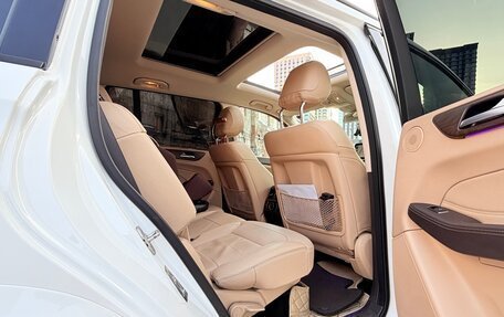 Mercedes-Benz GLS, 2016 год, 3 950 000 рублей, 23 фотография