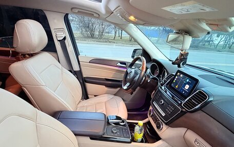 Mercedes-Benz GLS, 2016 год, 3 950 000 рублей, 29 фотография