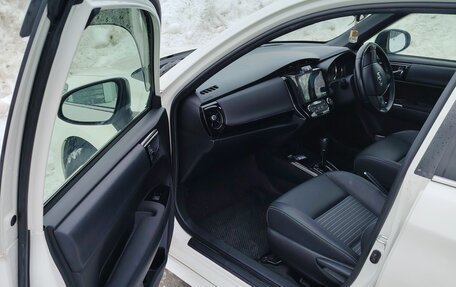 Toyota Corolla, 2019 год, 1 750 000 рублей, 9 фотография