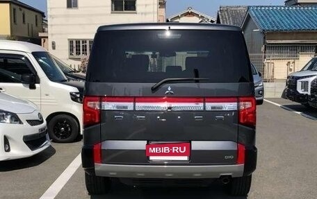 Mitsubishi Delica D:5 I, 2021 год, 2 636 000 рублей, 6 фотография