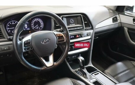 Hyundai Sonata VII, 2019 год, 1 849 000 рублей, 6 фотография