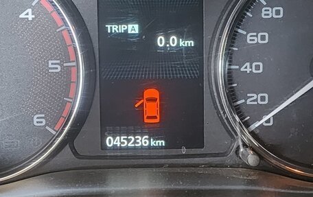 Mitsubishi Pajero Sport II рестайлинг, 2016 год, 3 000 000 рублей, 5 фотография