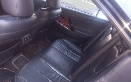 Toyota Camry, 2008 год, 649 000 рублей, 17 фотография