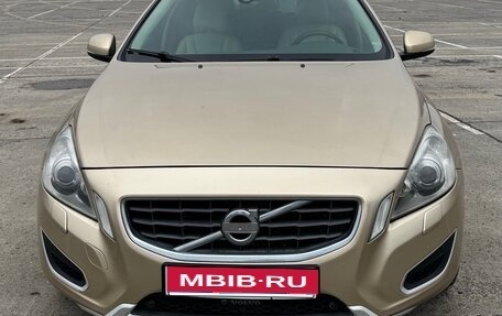 Volvo V60 I, 2011 год, 1 350 000 рублей, 1 фотография