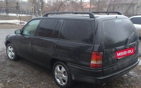 Opel Astra F, 1995 год, 180 000 рублей, 4 фотография