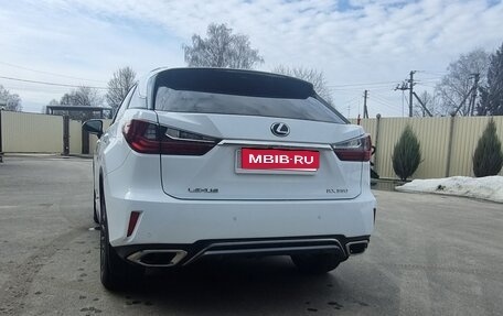 Lexus RX IV рестайлинг, 2017 год, 3 500 000 рублей, 1 фотография