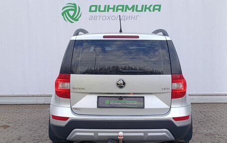 Skoda Yeti I рестайлинг, 2015 год, 1 250 000 рублей, 6 фотография