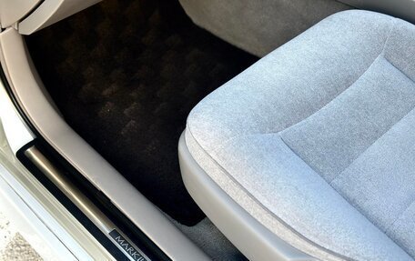 Toyota Mark II IX (X110), 2001 год, 1 350 000 рублей, 39 фотография