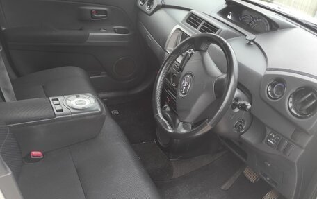 Toyota bB II рестайлинг, 2006 год, 850 000 рублей, 7 фотография