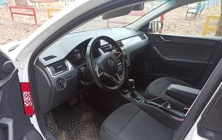 Skoda Rapid I, 2015 год, 1 200 000 рублей, 5 фотография