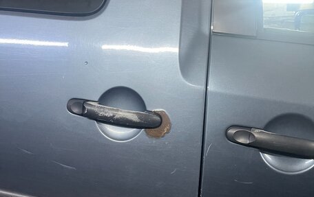 Volkswagen Caddy III рестайлинг, 2007 год, 720 000 рублей, 23 фотография