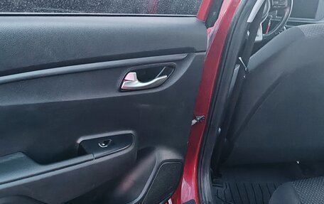 KIA Rio IV, 2021 год, 1 590 000 рублей, 13 фотография