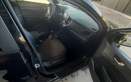 Hyundai Solaris II рестайлинг, 2021 год, 1 200 000 рублей, 3 фотография