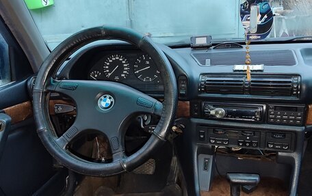 BMW 7 серия, 1988 год, 300 000 рублей, 8 фотография