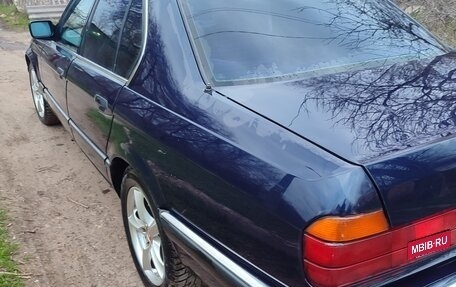 BMW 7 серия, 1988 год, 300 000 рублей, 7 фотография