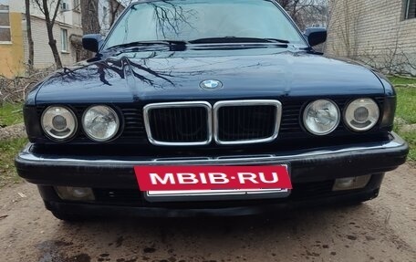 BMW 7 серия, 1988 год, 300 000 рублей, 2 фотография