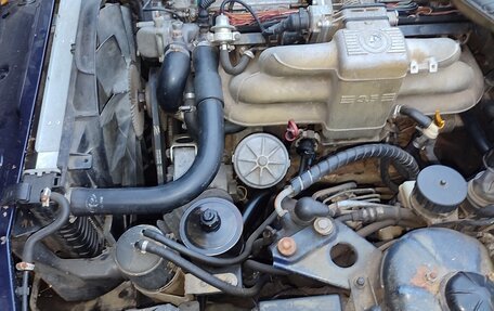 BMW 7 серия, 1988 год, 300 000 рублей, 18 фотография