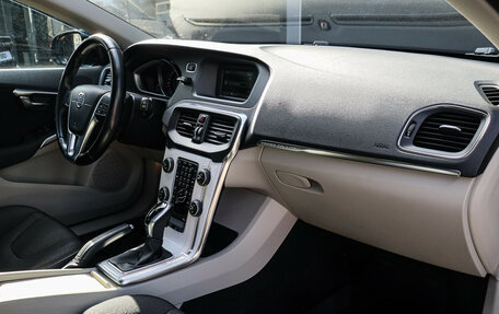 Volvo V40 II рестайлинг, 2014 год, 1 550 000 рублей, 7 фотография