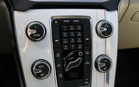 Volvo V40 II рестайлинг, 2014 год, 1 550 000 рублей, 11 фотография