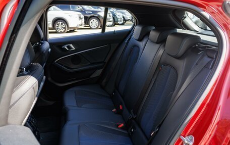 BMW 1 серия, 2020 год, 2 399 000 рублей, 12 фотография