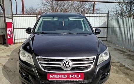 Volkswagen Tiguan I, 2009 год, 1 220 000 рублей, 2 фотография