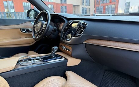 Volvo XC90 II рестайлинг, 2017 год, 2 850 000 рублей, 22 фотография