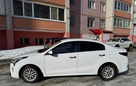 KIA Rio IV, 2021 год, 1 790 000 рублей, 7 фотография