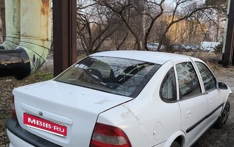 Opel Vectra B рестайлинг, 1996 год, 200 000 рублей, 2 фотография