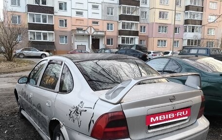 Opel Vectra B рестайлинг, 1996 год, 200 000 рублей, 4 фотография