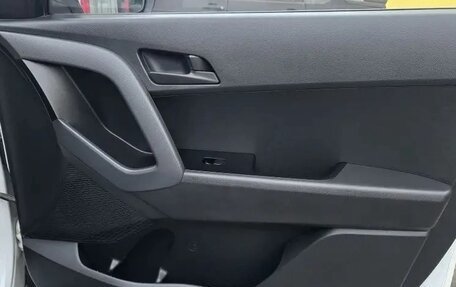 Hyundai Creta I рестайлинг, 2018 год, 1 597 000 рублей, 10 фотография