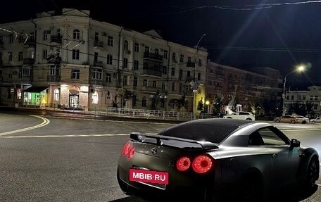 Nissan GT-R, 2010 год, 5 250 000 рублей, 3 фотография
